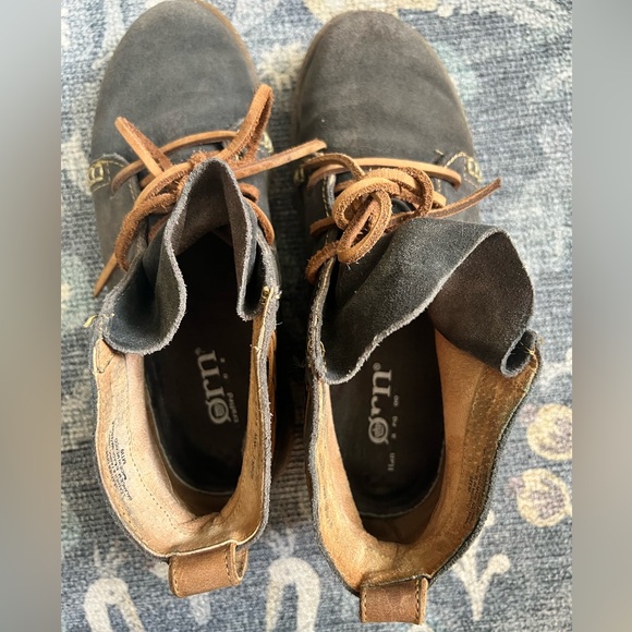 Born Temple Brown and Gray Lace Up Boots with Rugged Design - Picture 6 of 10